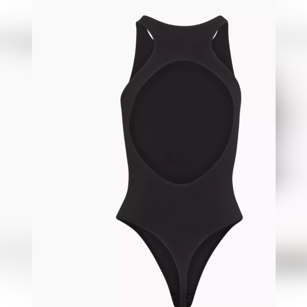 Aritzia Babaton Open Back Bodysuit